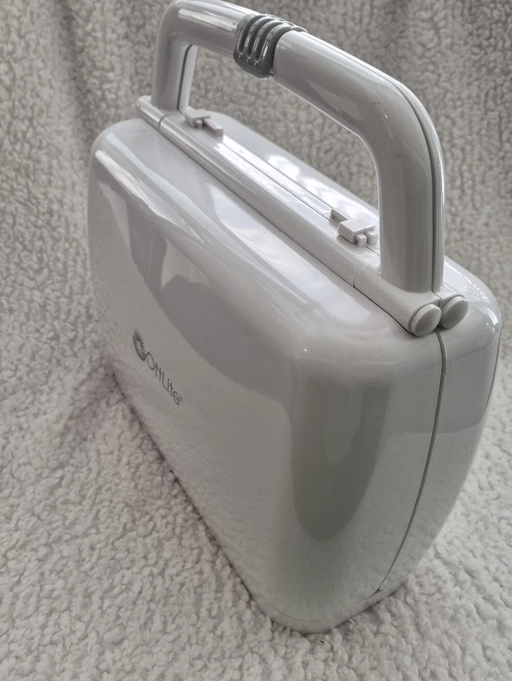 OttLite 13w Carrying Case Crafting Caddy With Light